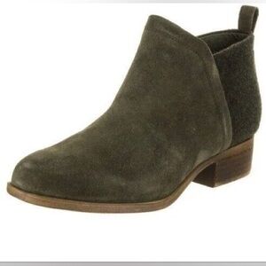 Tom’s Women’s Suede Booties Size 8
